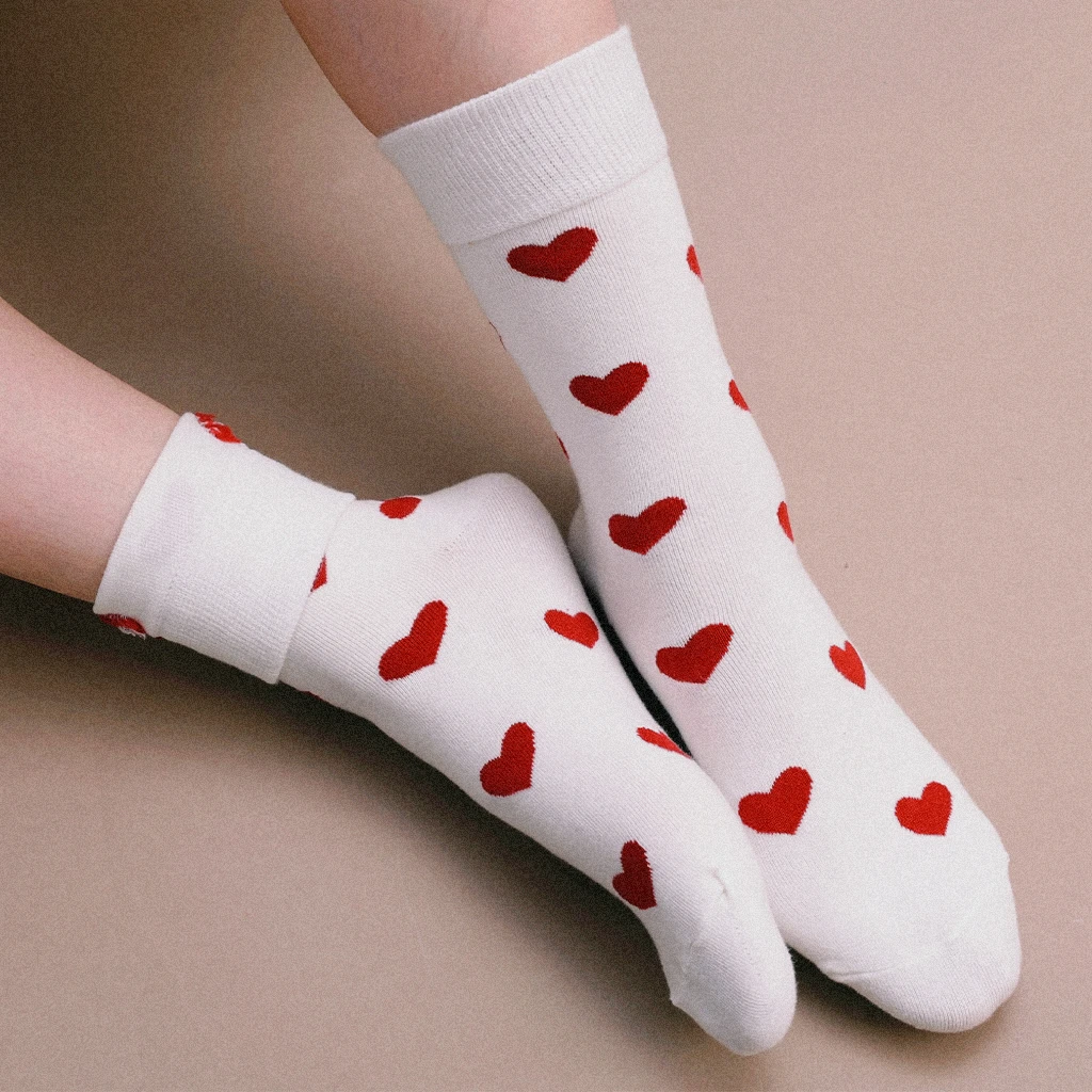 

Sweet Heart Pattern Socks Women Girls Funny Red Loving Stockings Casual Harajuku Mid-tube Sock Ins Cute Hosiery Crew Meias