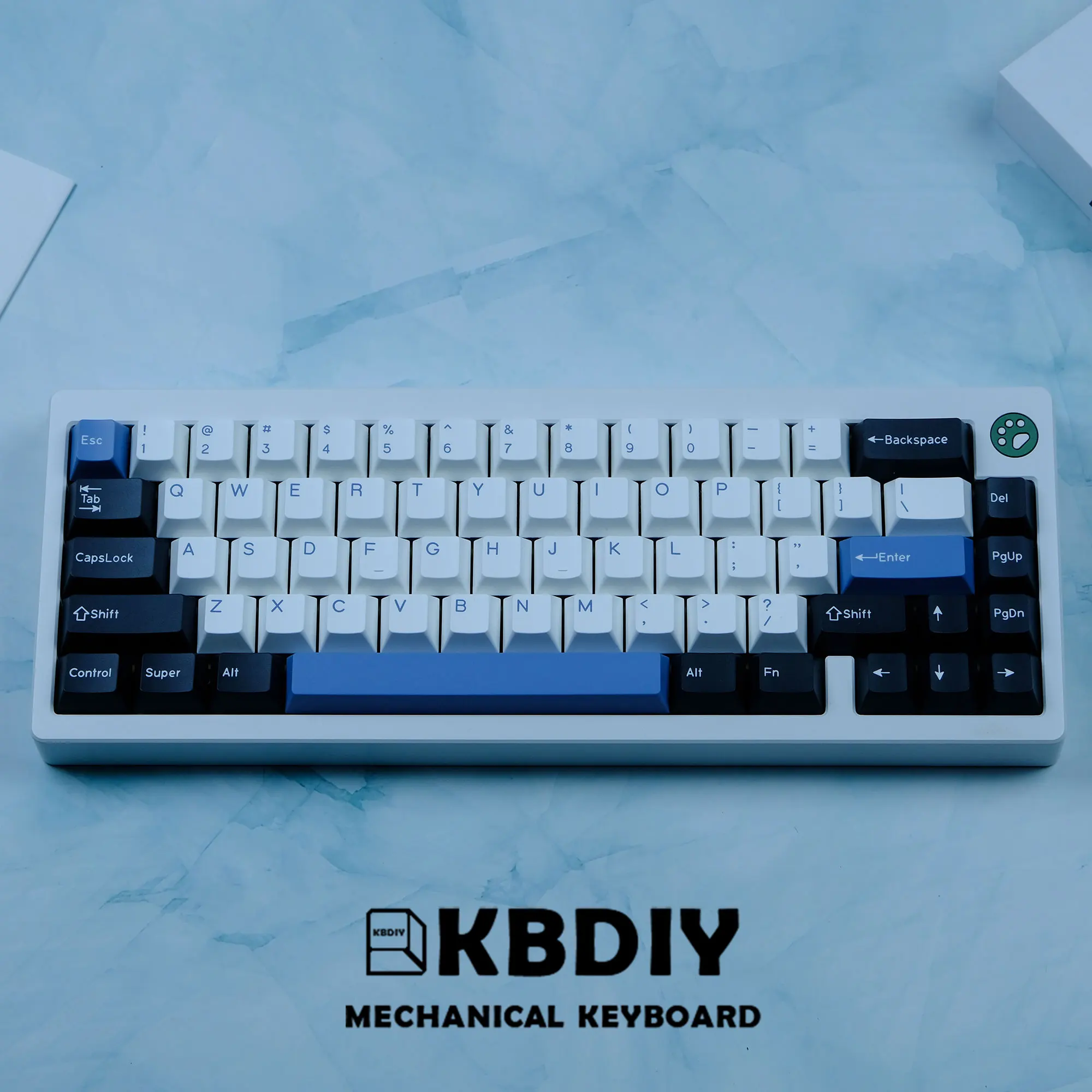 

KBDiy Arctic Double Shot Cherry Profile PBT Keycap White Black DYE-SUB Custom GMK Keycap for Mechanical Keyboard 173 Key Cap Set
