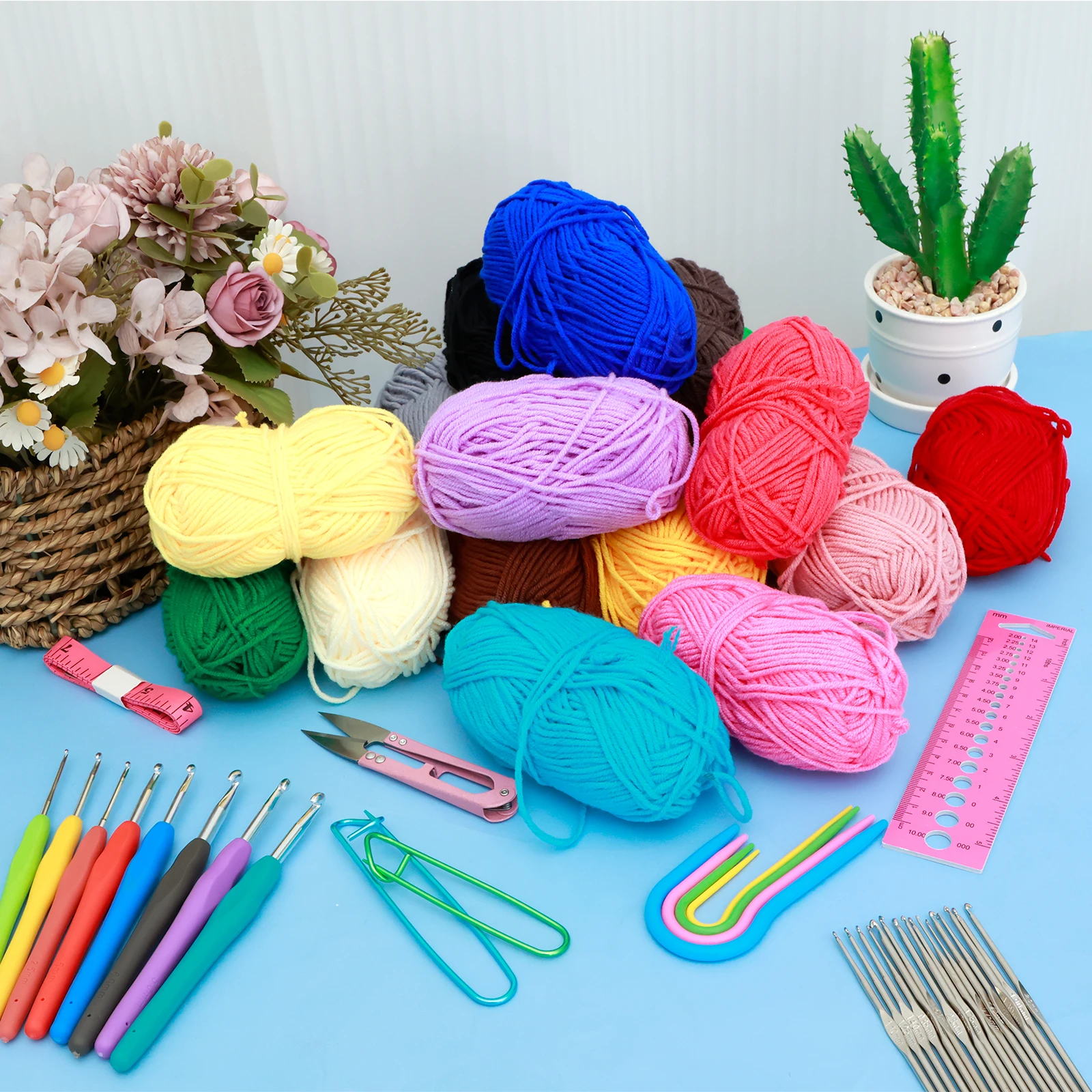 

105Pcs Crochet Hook Kit Portable Crochet Yarn Set 18 Color 900 Yards Yarn Balls Complete Crochet Starter Kit DIY Crochet