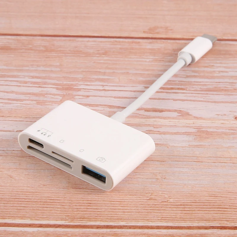 Type-C Interface Card Reader Four-In-One Four-Port Reading Multi-Function Mobile Phone Computer Universal Card Reader, Durable