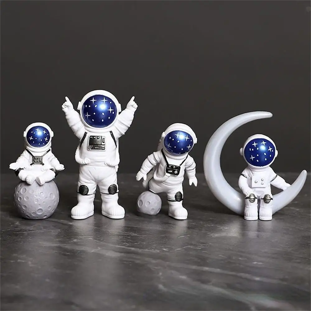 

Astronaut Statue Miniature Resin Sculpture Desk Room Modern Room Decoration Children Gift Christmas Decoration Ornaments Tools