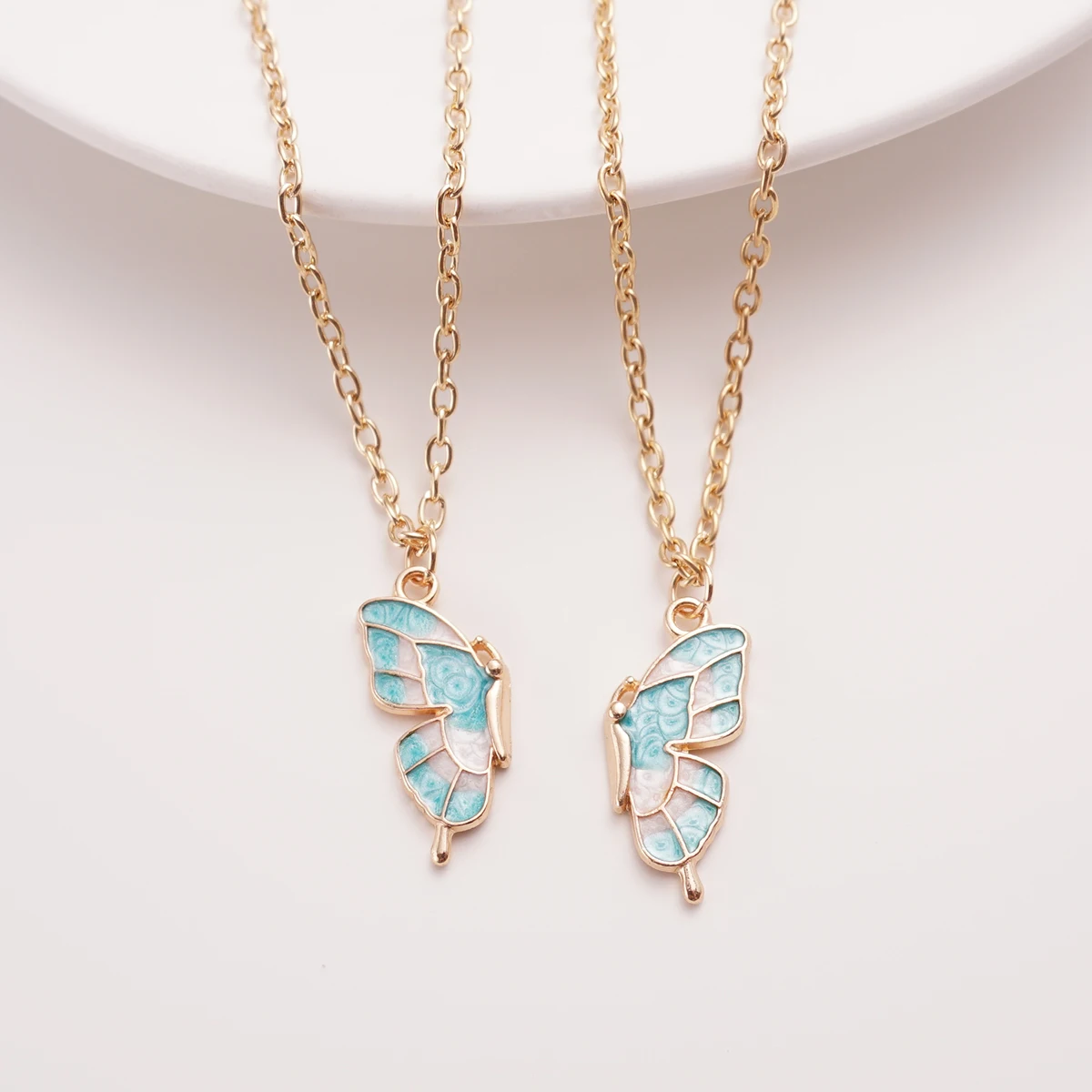2 Pcs/Set Butterfly Best Friend Pendant Necklace For Women Friends Adjustable Couple Broken Heart BFF Friendship Jewelry Gift 3