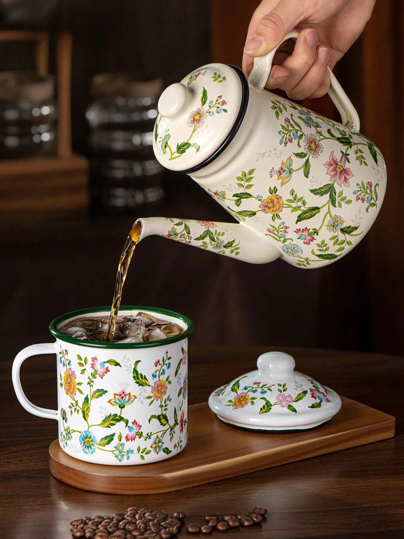 إبريق قهوة عتيق مزين بالزهور بسعة 1.1 لتر، غلاية س...