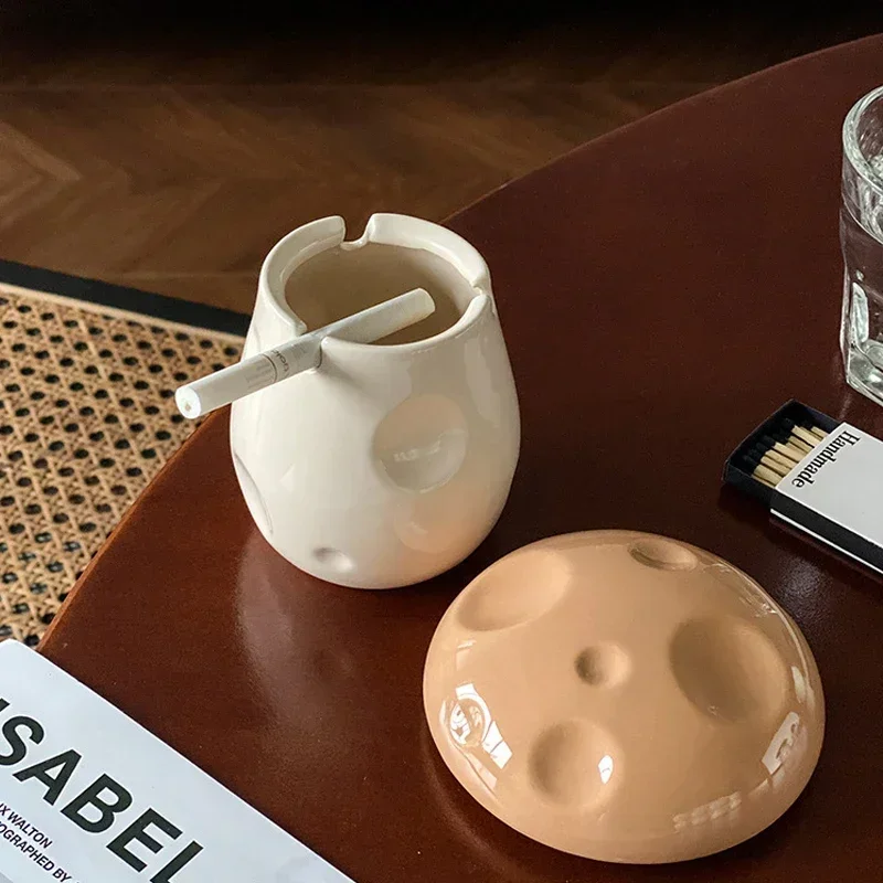Cute Mushroom Ashtray with Lid Anti-fly Ash Ashtray Home Desktop Ornaments Decorative Living Room Ceramic Smoking Set ceramic ashtray