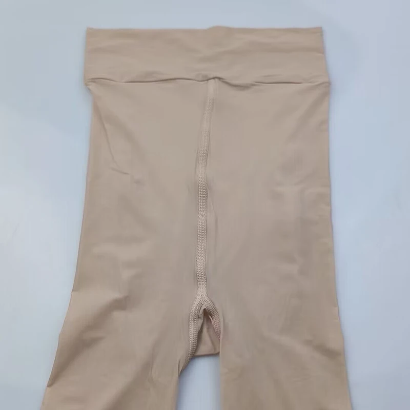 Beige 02