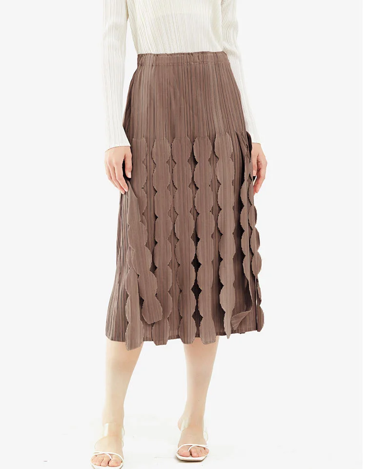 GVUW Tassel Skirt Women Three-dimensional 2022 Summer High Waist Solid Color Pleated Skirts Fashion Female Clothing 25D1059 crop top with skirt