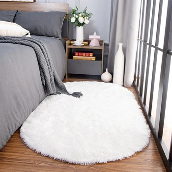 Oval Faux Fur Area Rug 1