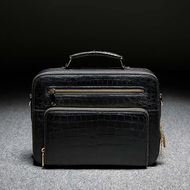 Рисунок 4 - Мужской портфель из крокодиловой кожи ourui