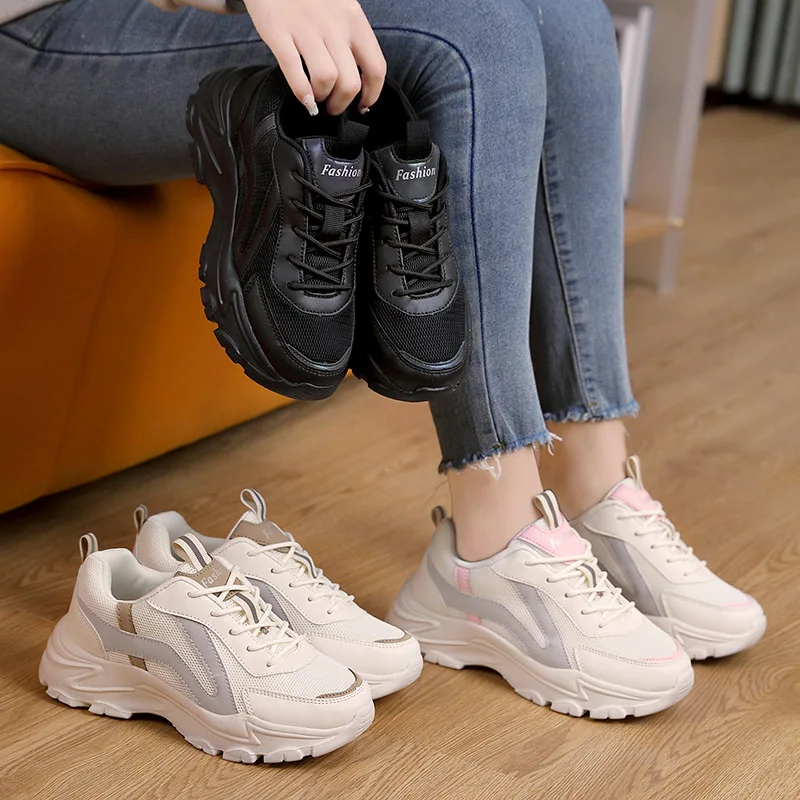 zapatos mujer zapatos para mujer zapatillas deportivas de mujer moda mujer  Zapatillas de deporte de estilo coreano para mujer, zapatos deportivos  gruesos de malla transpirable, informales, con aumento de altura interna 