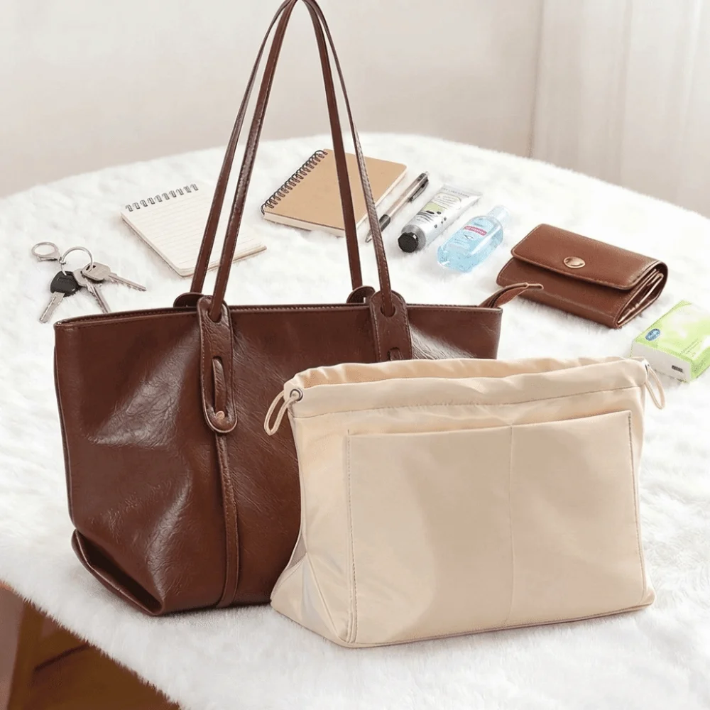 Schlichte Damenhandtasche mit mehreren Fächern, leichte Einstecktasche, multifunktionale Tasche, Organizer für Aufbewahrungszwecke – Detail 5