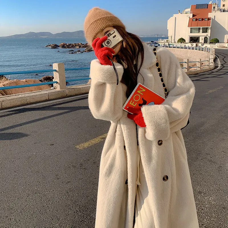 2023 Autumn and Winter New Women Faux Fur Coat Loose Thicken warm Long outwear Suit Collar imitate Mink-like Wool Fur Overcoat