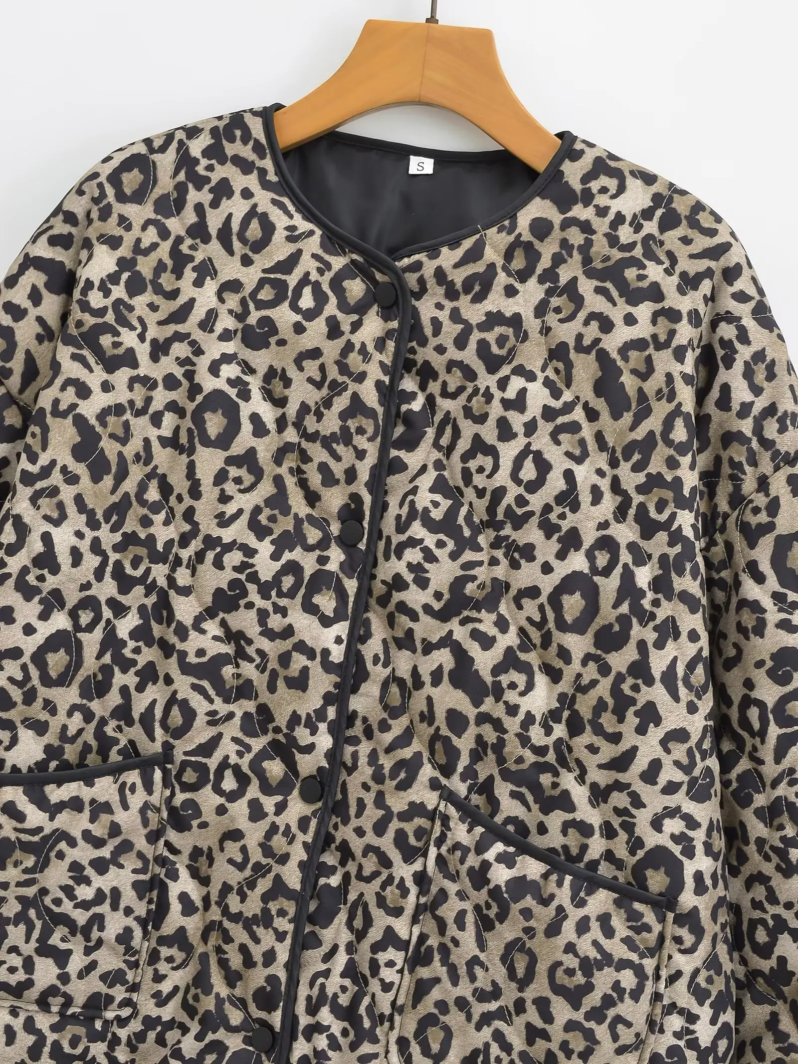 TRAF Leopard Print Jackets for Women Coats Oversized Jackets Woman 2024 Snap Button Overcoat Female Long Sleeve Women's Jacket 4