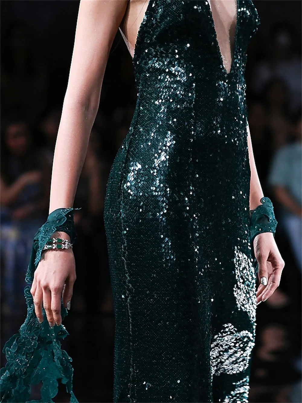 Рисунок 3 - Женское платье до пола It's yiiya