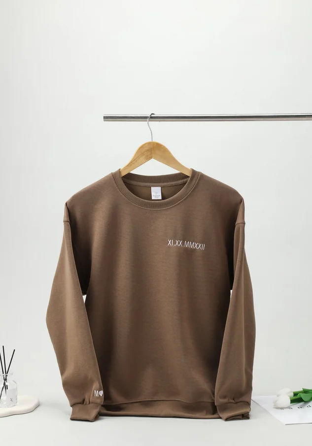 Maglione con data personalizzata, data con numeri romani Felpa