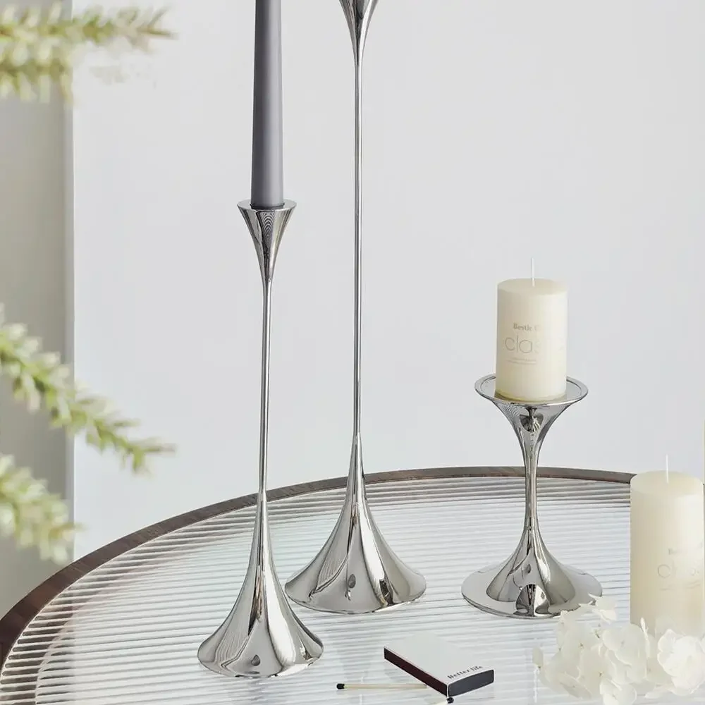 Metal Candle Holder Nordic Modern Luxury Silver Candlestick Wedding Party Candlelight Dinner Living Room Decore Home Ornament 1