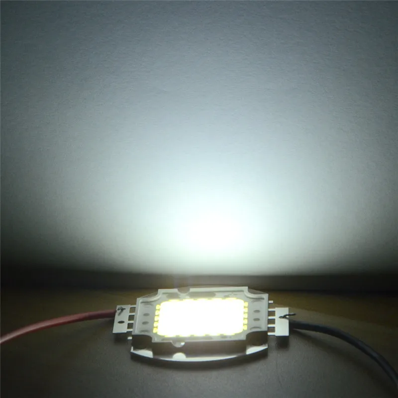 thumbnail image 1 of Lámparas de diodo de retroiluminación con chips LED de 100 W, 50 W, 30 W, 20 W y 10 W, matriz LED COB de alta potencia integrada para bombillas de luz LED de inundación DIY, 1 of 5
