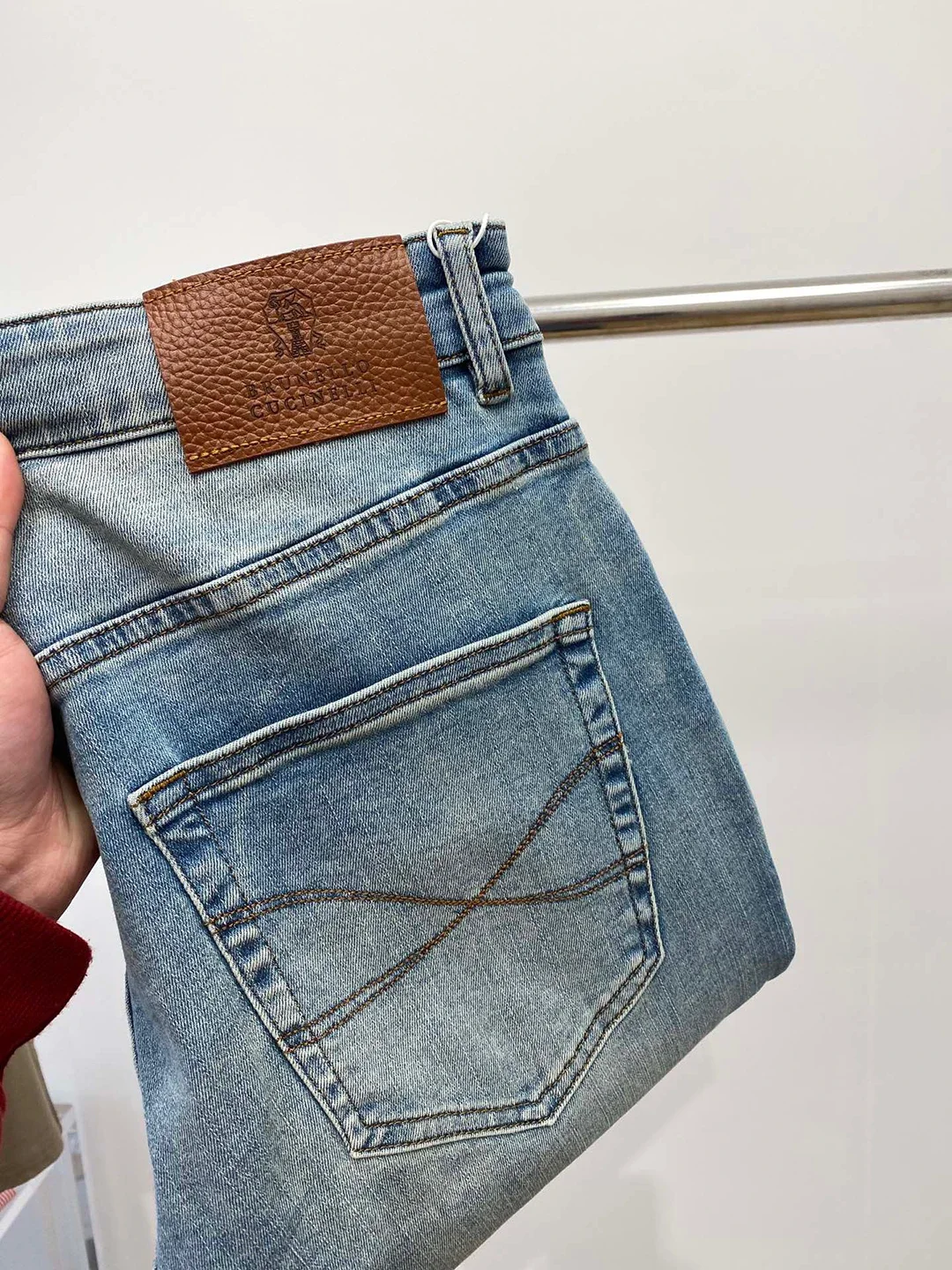 

Jeans men 2024 New Elastic Fashion embroidery size 29-38 Straight Billionaire long pants Customized leather label Old Money
