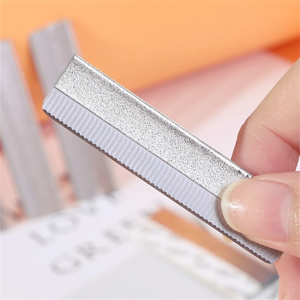 Alloy Blade Durable Silver Eyebrow Scraper Eyebrow Trimming Sharp Knife Small Lifting Knife Makeup Sharp 5.8cm