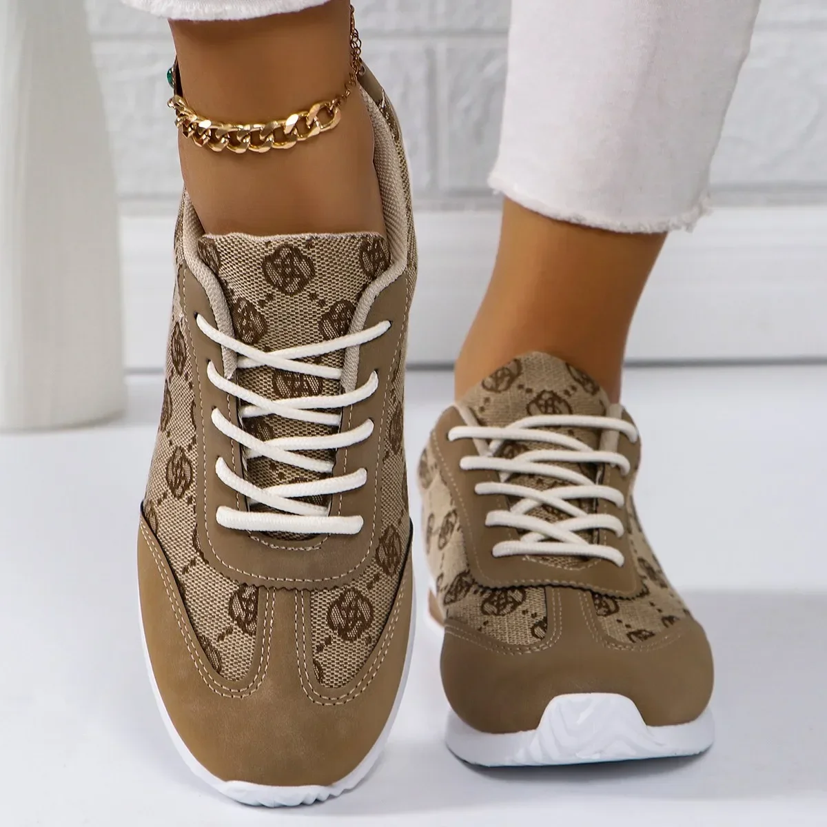 2024 Women Sneakers Platform Shoes Leather Patchwork Casual Sport Shoes Ladies Outdoor Running Vulcanized Shoes Zapatillas Mujer 4