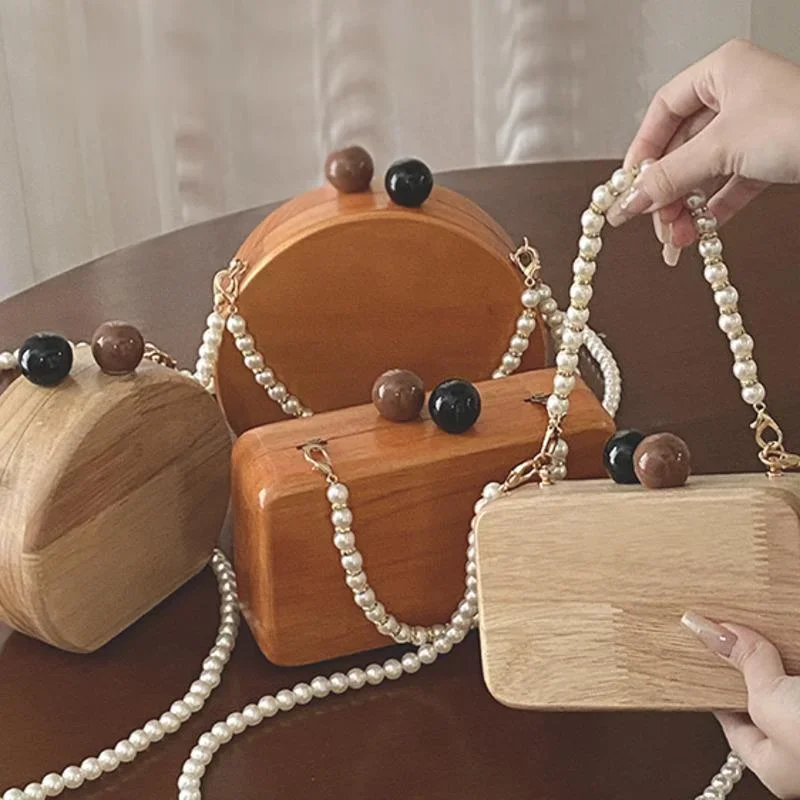 

Handmade Wooden Shoulder Bag New Fashion Pearl Chain Small Square Bag Retro Cross-slung Travel Bags For Women