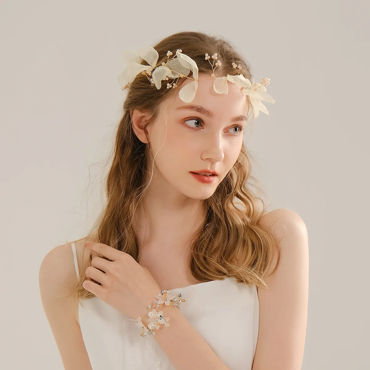 Hair Accessory Hair Headdress Bridal Headwear Hair Band Crown Bridal Hair Accessories Wedding Women Pearl Hairband Fairy Pink Wreath Girl Head Flower Crown Golden Wire for Female Decoration