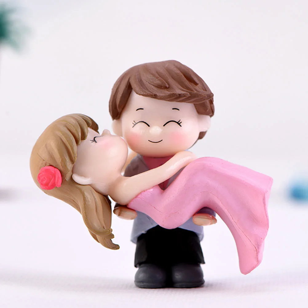 

2 Pairs Princess Hug Couple Figurine Wedding Decor Figurines Decoration Top Hat