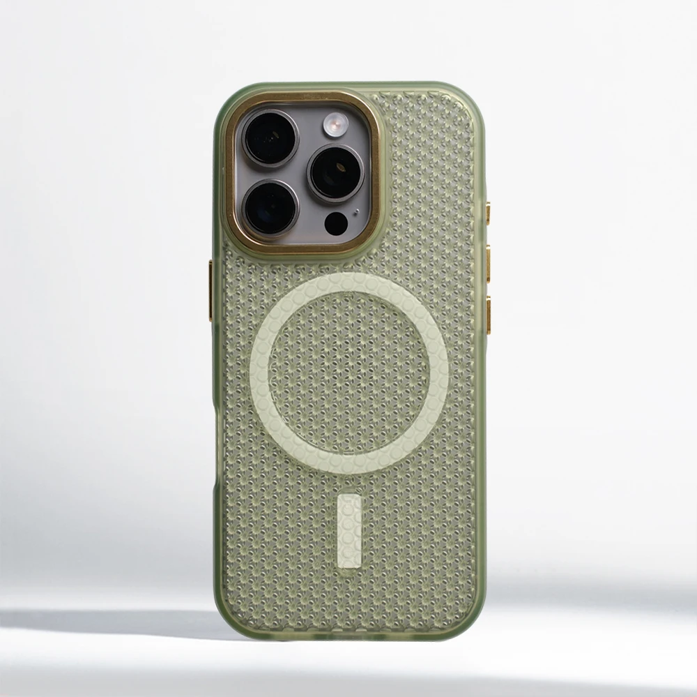 Magnetic Cooling and Heat Dissipation Phone Case with Wireless Charging and Shockproof Protection