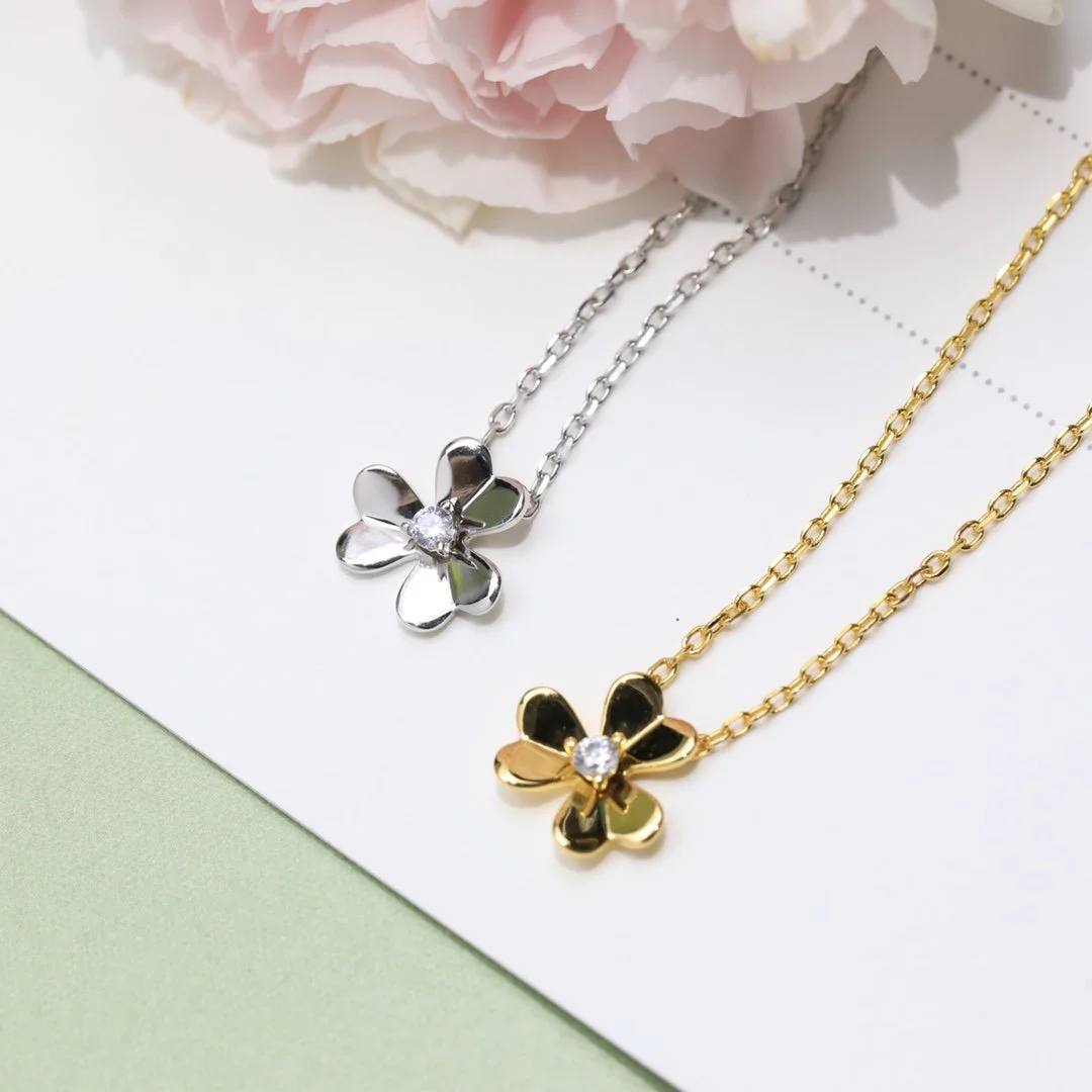 2022 Hot Trend Brand Clover Necklace Made Of Sterling Jewelry Sterling Seiko Customization Exquisite Daily