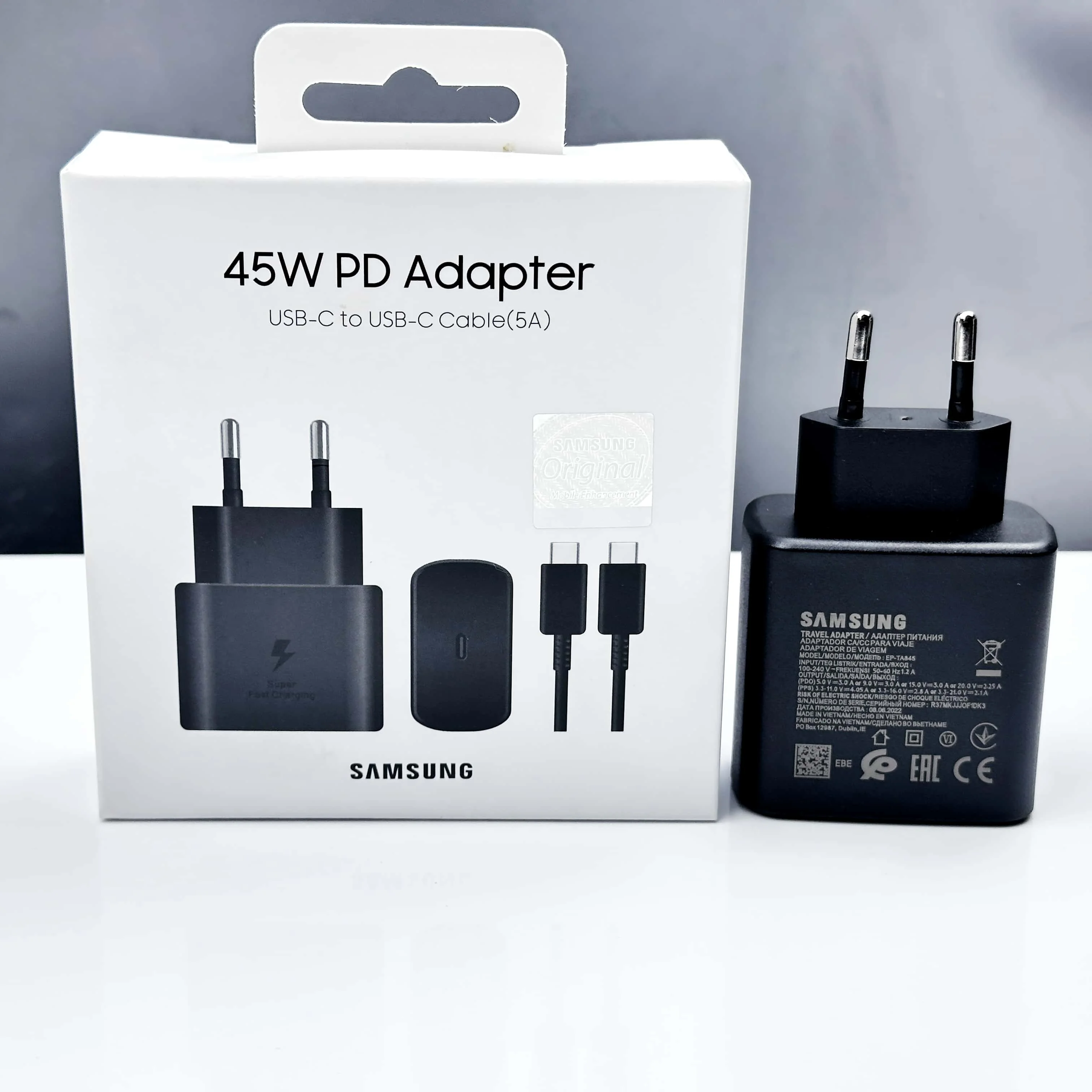 Fast Charging 45W USB-C Charger - Samsung Original Adapter