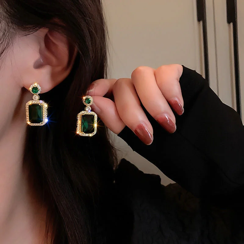 Exquisite Fashion Emerald Jewelry Set 3 Piece Set Perfume Bottle Necklace Earrings Ring Classic Banquet Wedding Birthday Gift jewelry sets,jewelry set