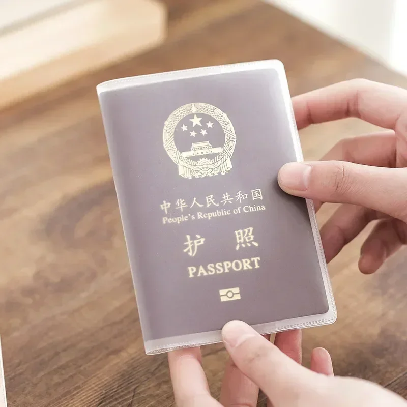 1 Pezzo Custodia Protettiva Impermeabile in PVC per Passaporto, Porta Documenti e Carte di Credito, per Uso Aziendale - immagine 2