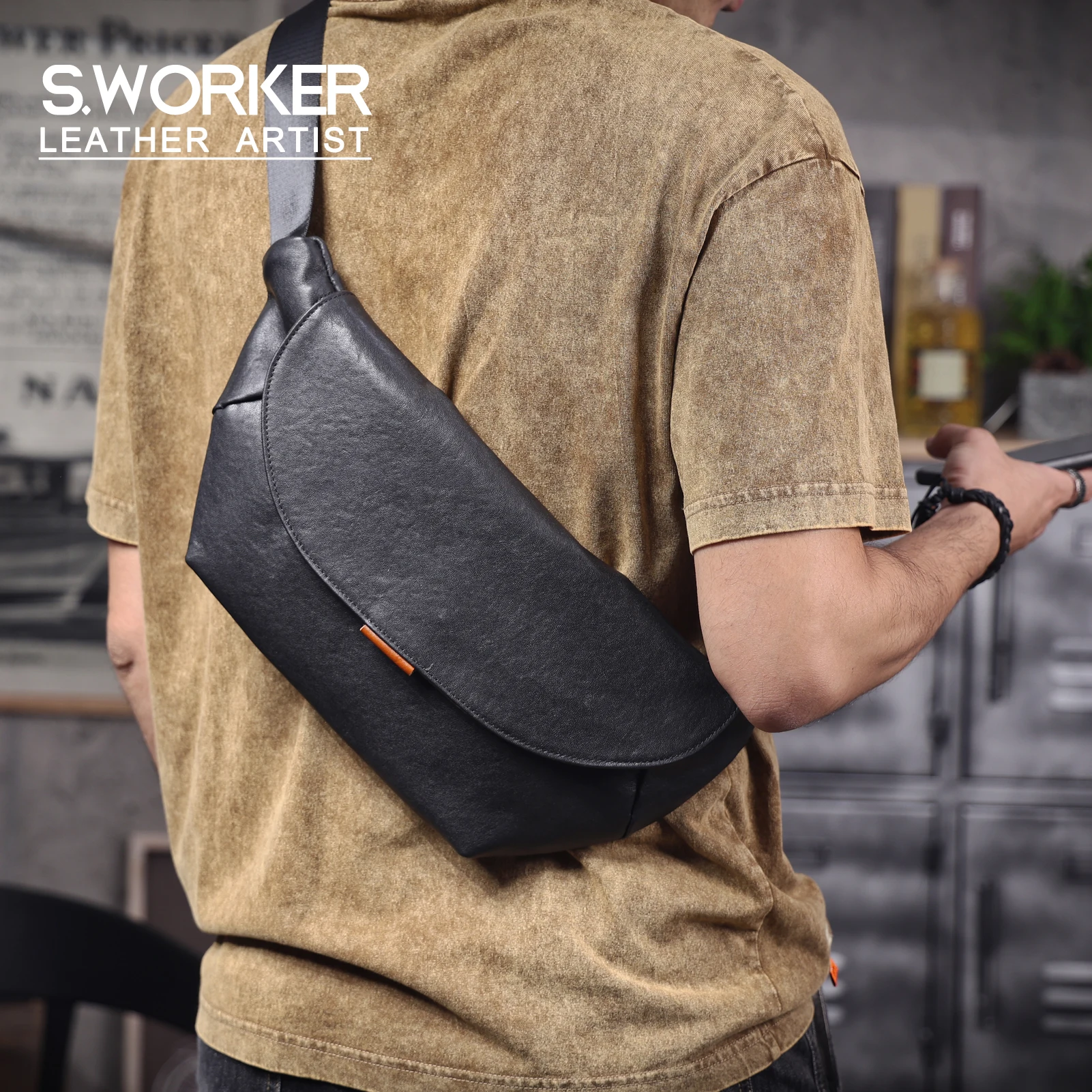 รูปสินค้า กระเป๋าหนังแท้ผู้ชาย แฟชั่น Crossbody คลาสสิก