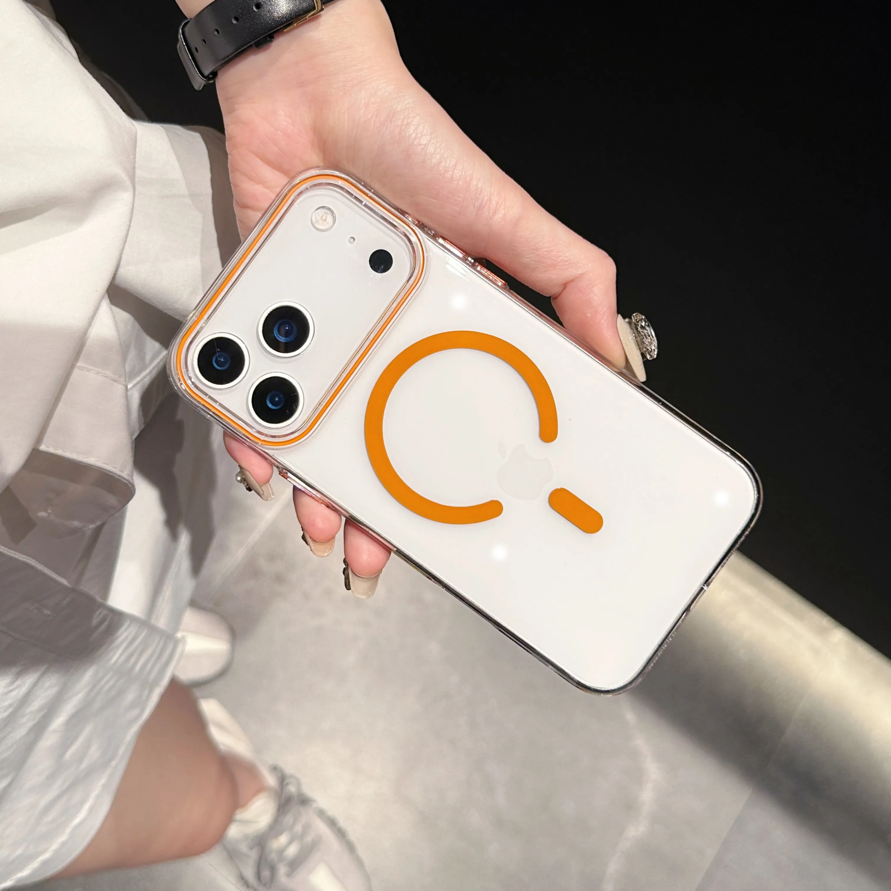 Clear Magnetic Shockproof Phone Case with Magsafe