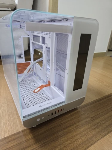 PowerTrain X-GAMERX Phantom Wings LCD Edition Black Seaview Room