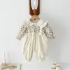 Korean Style 0-2Y Autumn Baby Girls Clothes Pure Cotton Infant Girls Rompers Floral Jumpsuits Peter Pan Collar Baby Outfit