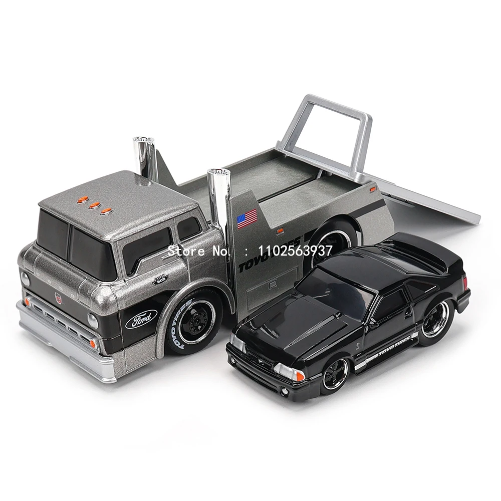 Maisto 1:64 1972 Datsun 240Z BRE JDM Flatbed - Classic American Muscle Car Die-Cast Collectible