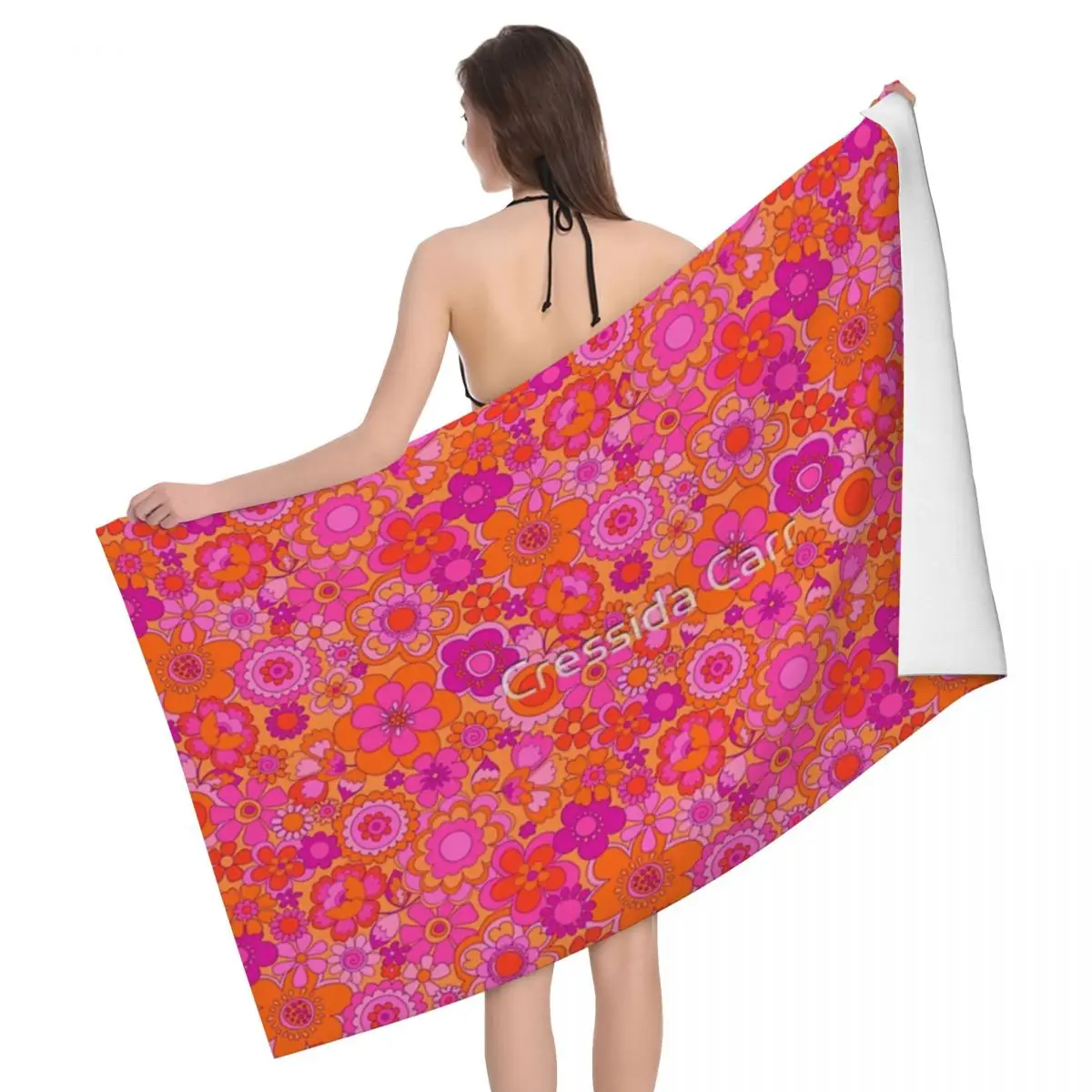 

175 Sixties Flowers Cerise 80x130cm Bath Towel Skin-friendly For Beach Holiday Gift