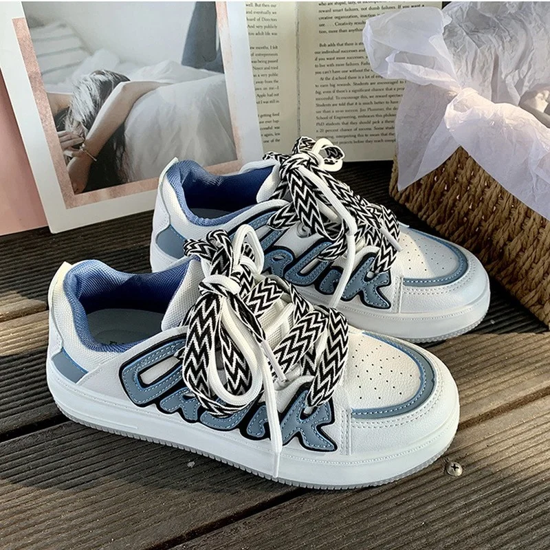 

2023 Spring Patchwork Women Sneakers Streetwear Personalized Shoelaces Zapatillas Mujer Fashion Students Spring Casual Shoes