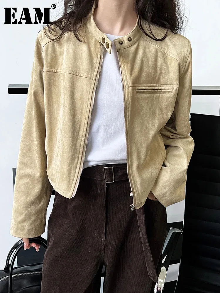 

[EAM] Loose Fit Khaki Big Size Vintage Short Jacket New Stand Collar Long Sleeve Women Coat Fashion Spring Autumn 2024 1DH1350