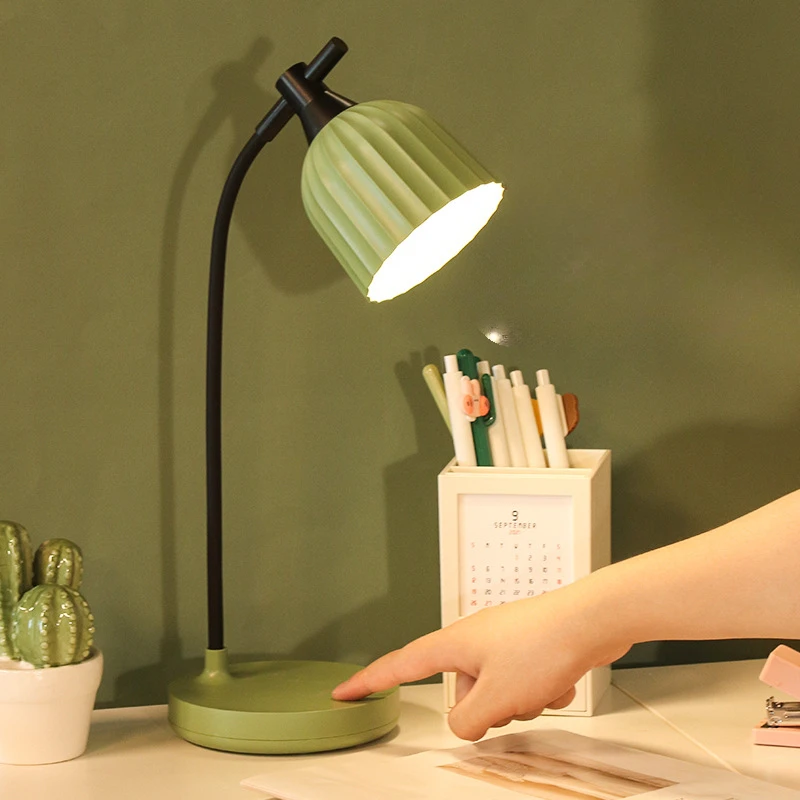 

Learn Read Eye Protection Table Lamp with Three Levels of Dimming USB Charging Night Light Bedroom Study LED Lights