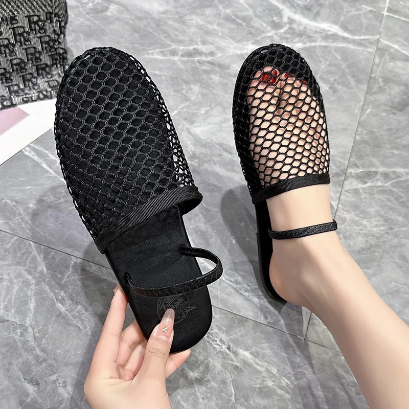 Europe and The United States Hollow Mesh Small Weave Roman Sandals New Fashion All Round Head Flat Baotou Drag Female