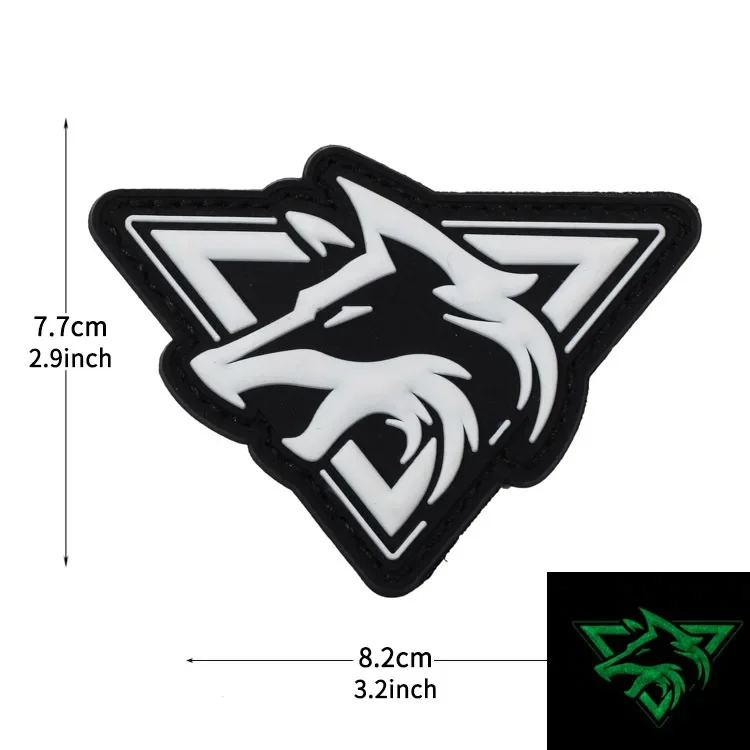 Wolf Head Morale Patch PVC Glow in the Dark Magic Stick Arm Badge Backpack Patch Hat Vest Tactical Equipment Clothing Accessorie