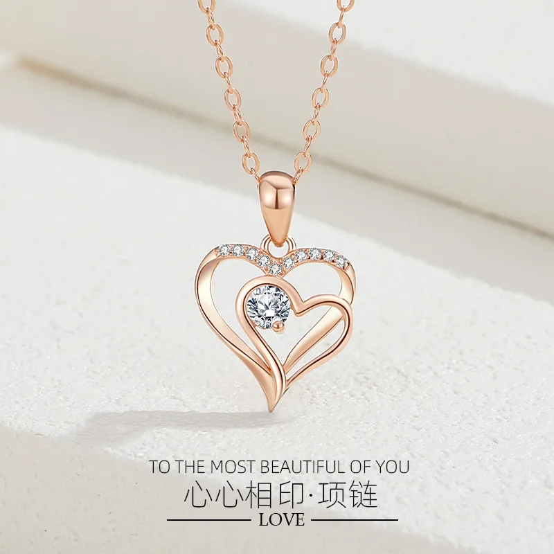 European and American Double Heart Necklace 925 Silver Heart High end Feeling Collar Chain, Small and Unique Instagram Style