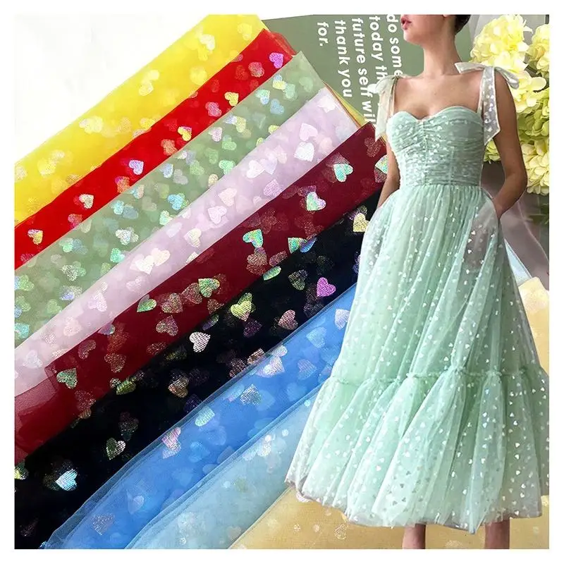 Рисунок 4 - Блестящее платье для выпускного