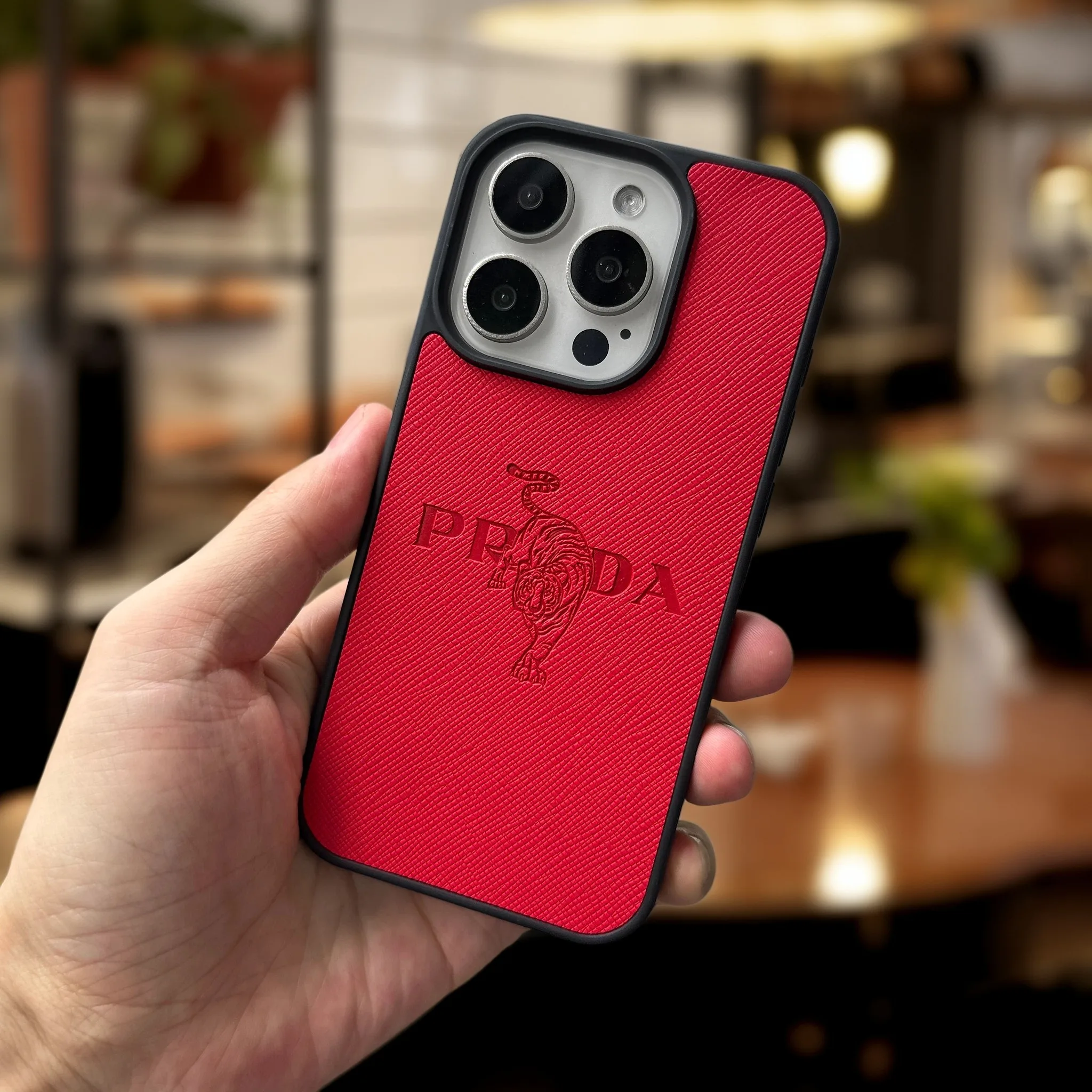 Luxurious Italy Imprint Tiger PU Leather Phone Case - Durable Anti-Drop Design