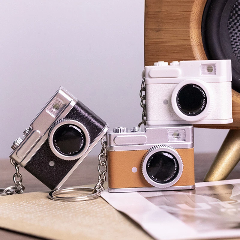 112 Dollhouse Miniature Vintage Leather Style Camera Model Mini