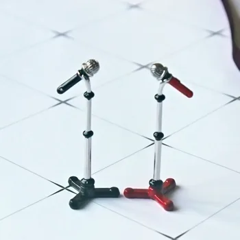 1 pezzo di microfono corto in miniatura di simulazione creativa, accessorio per casa delle bambole, giocattolo modello in miniatura