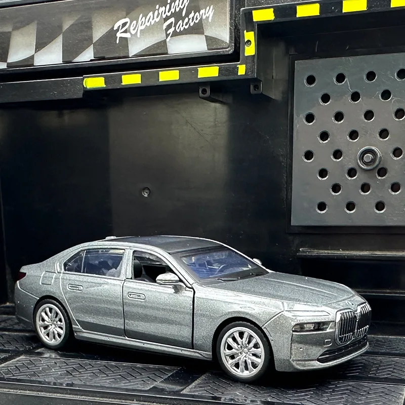 1:47 BMW I7 1:42 BMW CSL 3.0 Alloy Car Diecasts & Toy Vehicles Car Model Miniature Scale Model Car Toy For Children 6