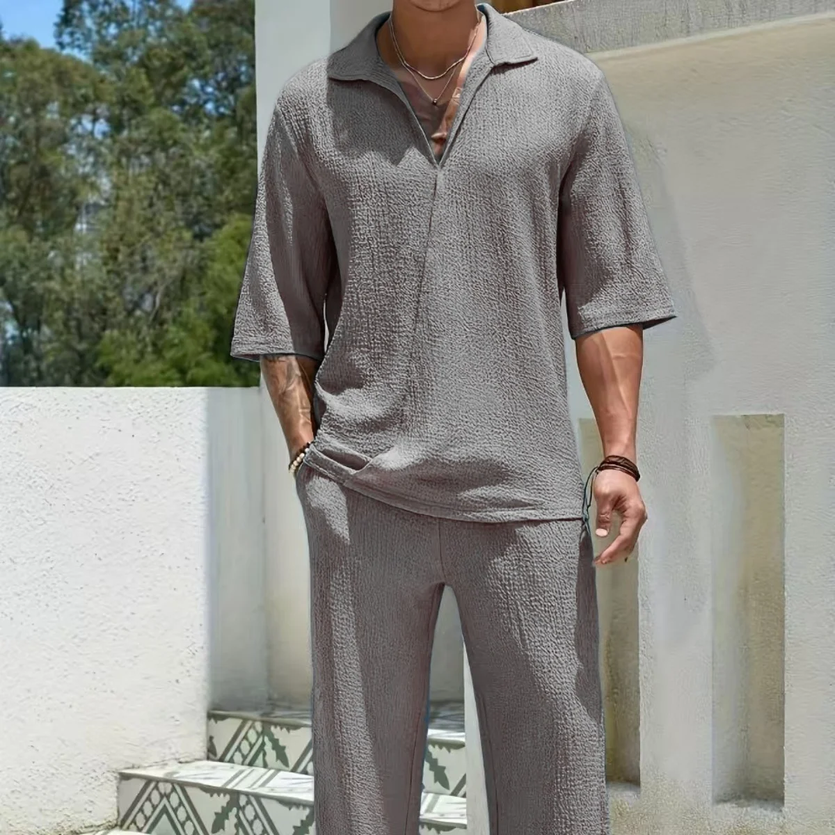 الرجال المألوف لون نقي لمط تنفس مريحة عارضة الشاطئ الترفيه قصيرة الأكمام قميص وسراويل مجموعة لربيع