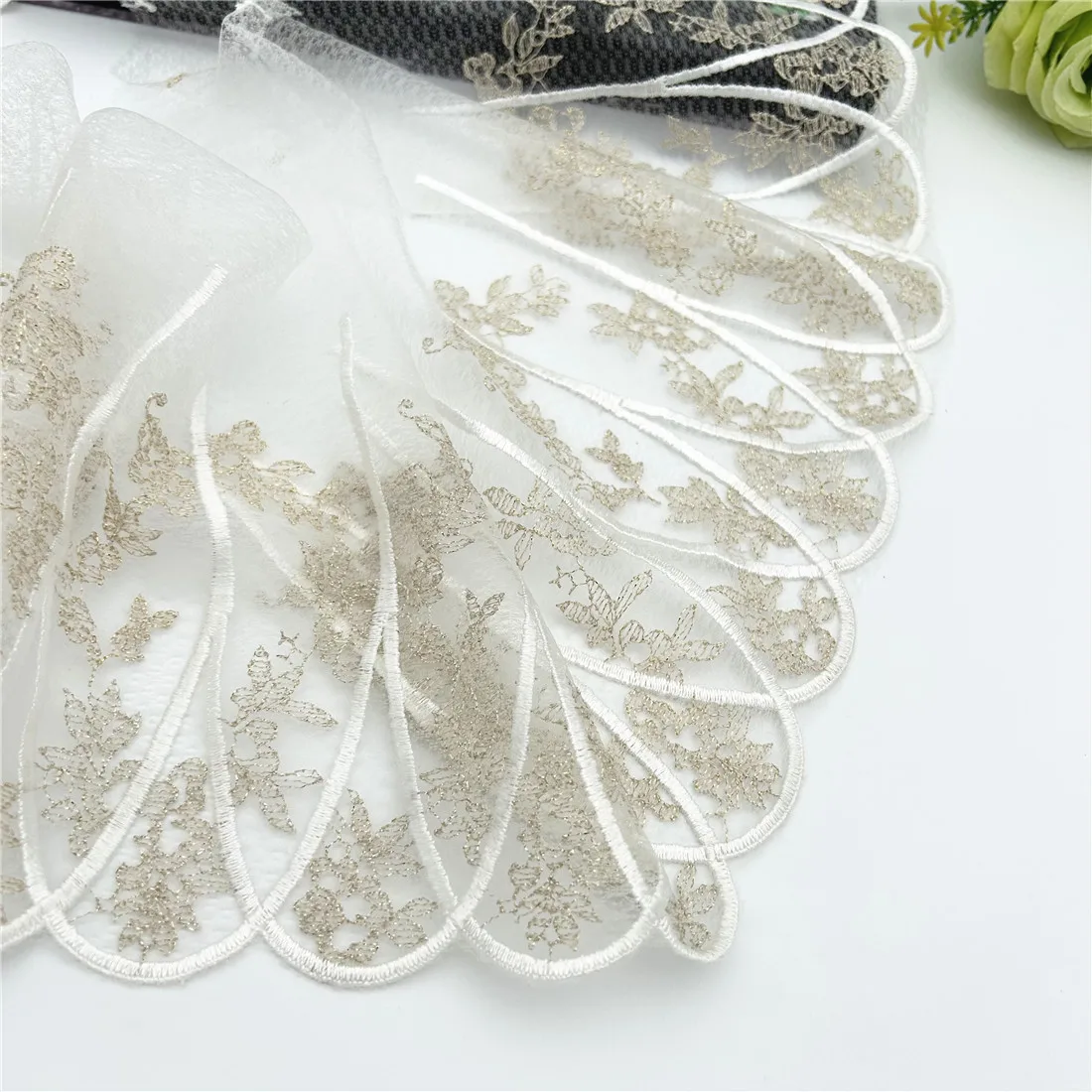 3y/lot Width 22.50cm White Gold Embroidery Lace Trim No-Elastic Clothing Accessories Dress Sewing Applique Costume Lace Fabric 3